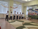Утренник, посвященный Международному женскому дню (старшая -1)