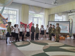 Утренник, посвященный Дню Победы. Подготовительная - 1, воспитатель Уразова Г.В.