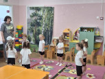 "Веселая физкультура" 1 младшая-1,  воспитатель Куркула Е.Ю.