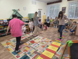 Детско-родителский клуб "Здоровичок"  средняя 1, воспитатели Медведева Е.С., Ефремова Я.Г.