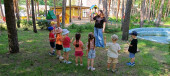 Игра "Лето звонкое, звонче пой!" из цикла "Играем в английский" 