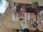 Выставка детских работ, посвященная международному Дню кошек.