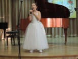 Встречаем весну концертом