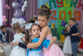 Поздравление выпускников