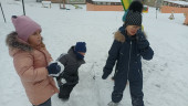 Зимой весело живем!