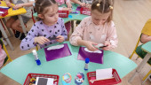 Аппликация "Пингвины на льдине"
