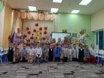 Праздник для мам и бабушек