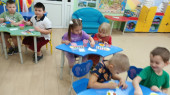 Новогоднее поздравление для мам и пап