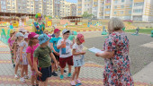 Летнее развлечение с клоуном Клёпой