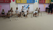 Физкультура в спортивном зале