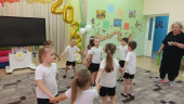 Спортивное развлечение "В здоровом теле - здоровый дух"