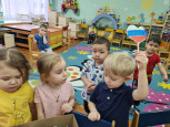 Посылка Русскому солдату!