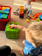 Игра с развивающим кубиком