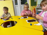 Аппликация "Ёжики"