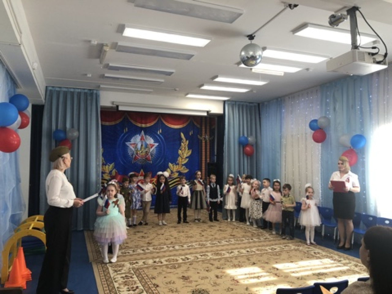 Семейная музыкальная гостиная "Нас песня к Победе вела", посвященная Дню Победы 2023  г.