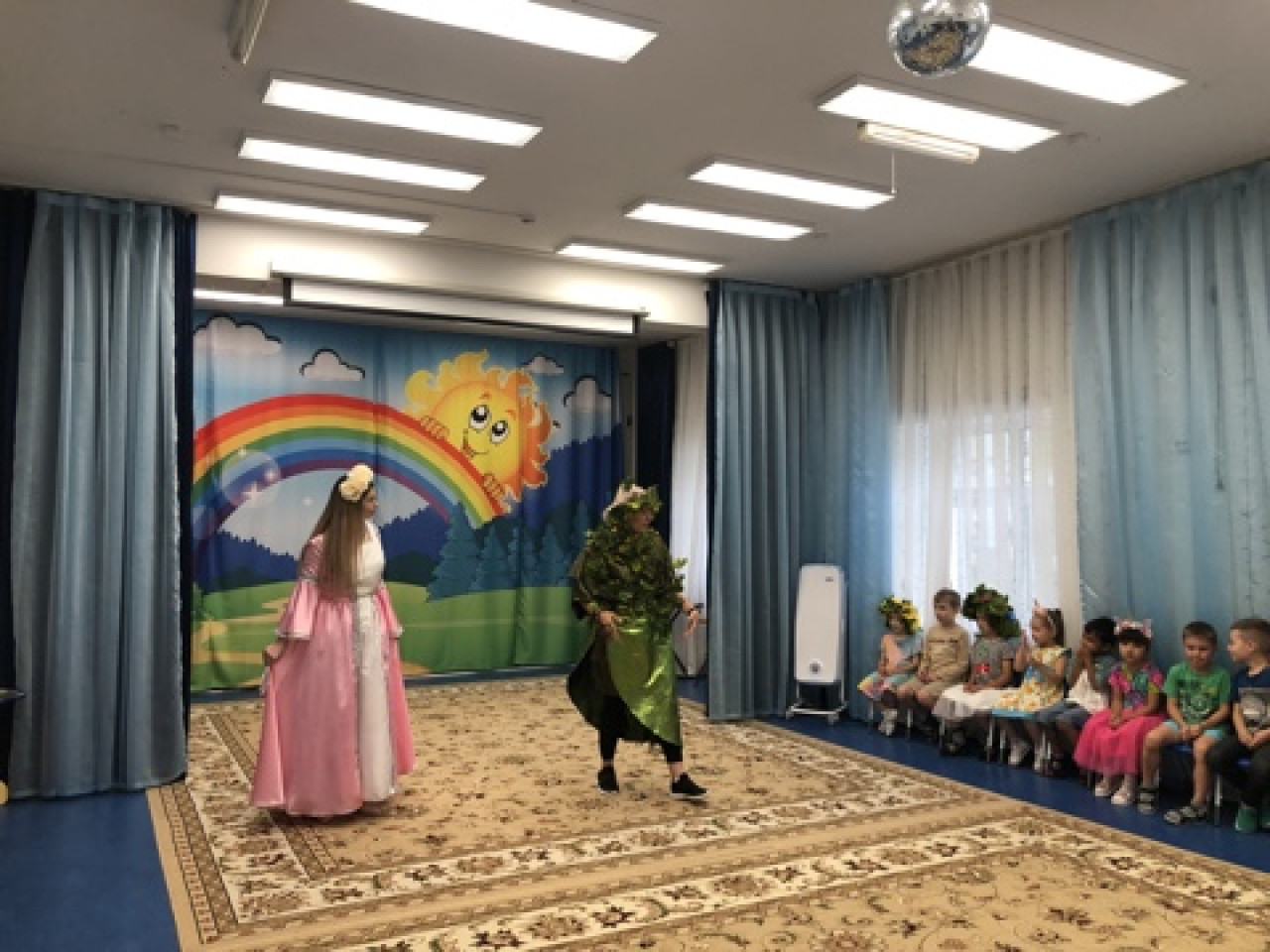 Летний праздник  "Сказочное путешествие в Королевство цветов"  2023 г.