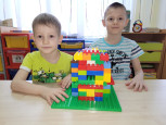 Любим лего мастерить