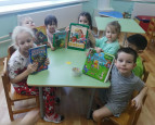 Подарим книжке вторую жизнь - спасем одно дерево!