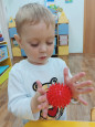 Игры с массажными мячиками