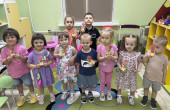 Цветок в горшке