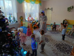 «Елочка в гостях у ребят!» 