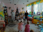 «Елочка в гостях у ребят!» 