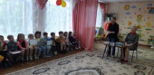 "В каждом рисунке солнце"