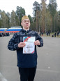 На знамя Победы равняем шаг