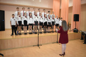 Поющая школа