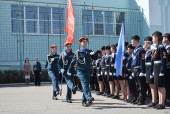 Смотр строя и песни «На знамя Победы равняем шаг!»