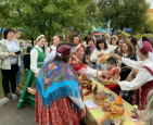 В семье единой