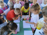 Праздник радужных брызг и улыбок: День мыльных пузырей в нашем детском саду!