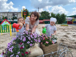 Наши юные садовники: 🌳🌳🌳🌸🌸🌸 выращиваем заботу и собираем первые успехи!!! 