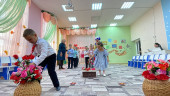 Музыкальное развлечение "День Матери"