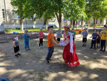 Лето красное пришло - смех и радость принесло!