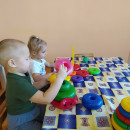 Весело играем - пирамидку собираем!