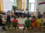 Агитбригада "Не рубите ёлочки ради Нового года" в рамках проекта "Елочка, живи!"
