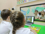 Русские народные традиции в сказках. Развитие темпо-ритмического  восприятия.