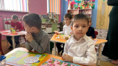 Открытое занятие прошло  в средней группе "Светлячки" на тему "Роспись балхарской тарелки"