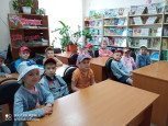 Экскурсия в библиотеку."Солнце русской поэзии.".