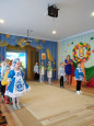 Утренник на тему :"                              Особенно красиво осенью в России!"
