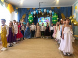 Выпускной: "Мы будущее страны!!"