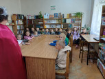 Экскурсия в библиотеку