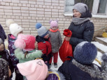 Зимний спортивный праздник в старшей группе "Сказка"