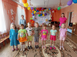 В средних и старших группах сегодня отметили День защиты детей