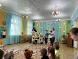 "Весенние лучики поэзии"