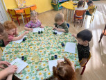 Рисование "Первые цветы"