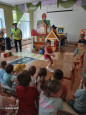 Незнайка  в стране дорожных знаков 