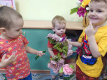 "Самое первое слово - МАМА"