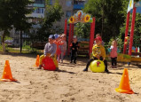 «Наши игры хороши – веселятся малыши!»